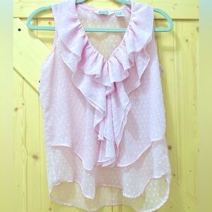 ❤️😍Keren Hart Soft Pink Ruffled Front Sleeveless Country Textured Dotted Top